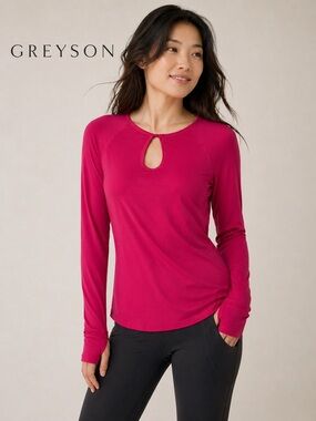 Greyson Womens Size M Scarlett Tulia Top Long Sleeve NWT Thumbholes Keyhole Golf